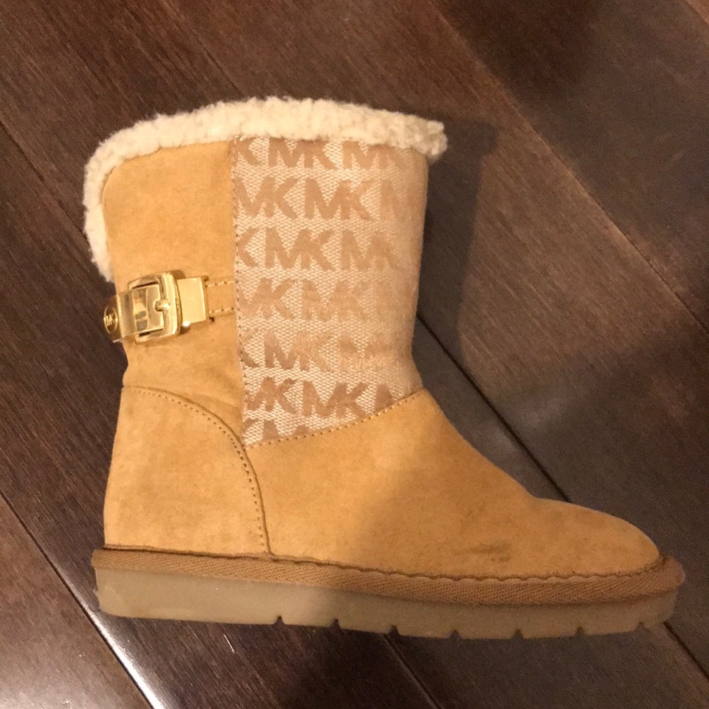 Michael Kors size 10 toddler